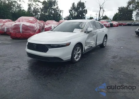 2024 Honda Accord Lx z USA, uszkodzony, nr VIN 1HGCY1F26RA063617